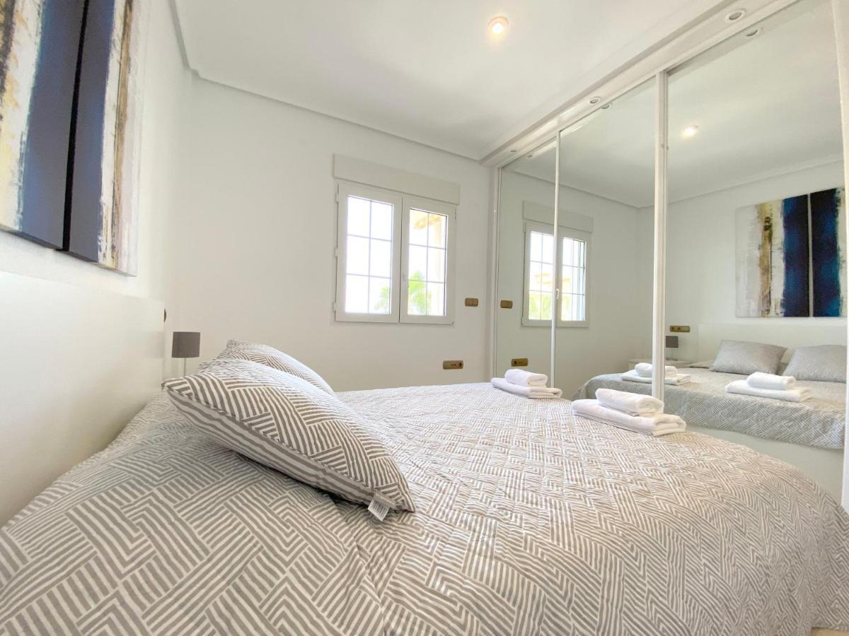 Pinar de Campoverde La Caleta - Cabo Roig - Apartamentos De Lujo מראה חיצוני תמונה